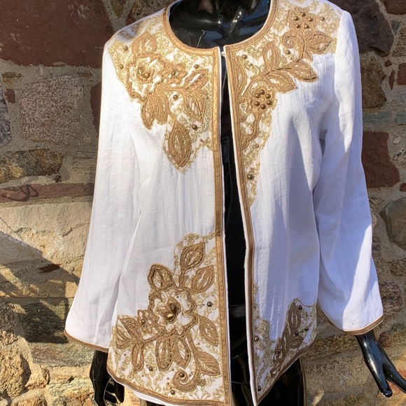 Gorgeous Chico’s Jacket - Picture 1 of 11